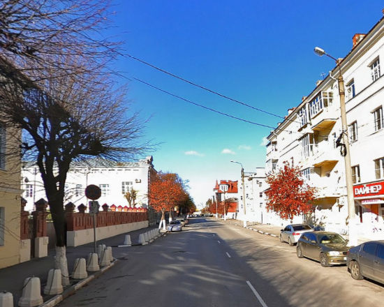 Платная парковка на улице Полонского в Рязани