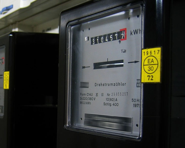 Штрафы для неплательщиков по счетам за электричество возрастут