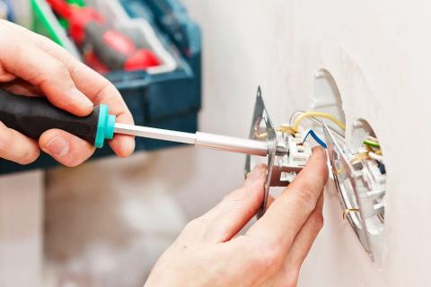 Монтаж розеток Монтаж розеток