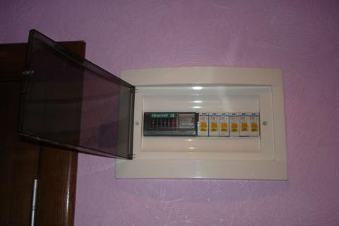 Основные критерии выбора электрического щитка Основные критерии выбора электрического щитка