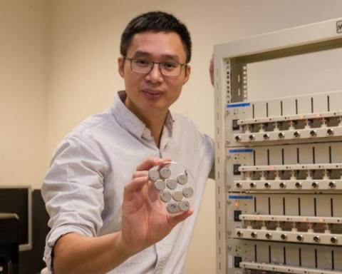 Новые аккумуляторы заряжаются за 2 минуты Новые аккумуляторы заряжаются за 2 минуты