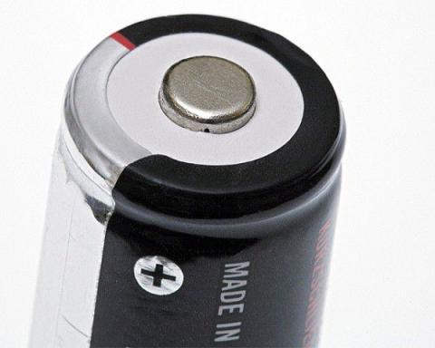 Новые аккумуляторы заряжаются за 2 минуты Новые аккумуляторы заряжаются за 2 минуты