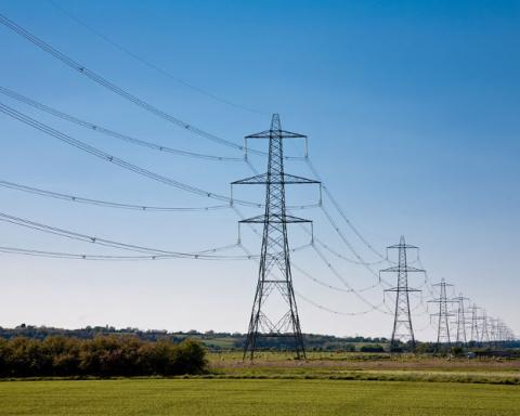 ВЛ «Арзамасская – Сасово» в Рязанской области получила новую опору ВЛ «Арзамасская – Сасово» в Рязанской области получила новую опору
